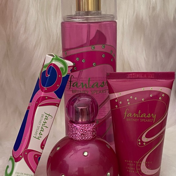 BRAND NEW BRITNEY SPEARS FANTASY & MORE BUNDLE 🎀 (with many extra free gifts)🎀 - Picture 9 of 15